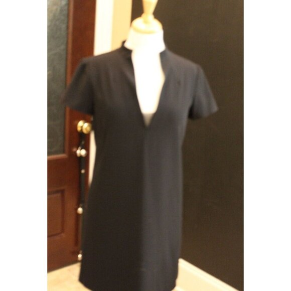 Alice + Olivia Employed Black Short Sleeve Shift Dress Size XS V-Neck - Picture 3 of 6